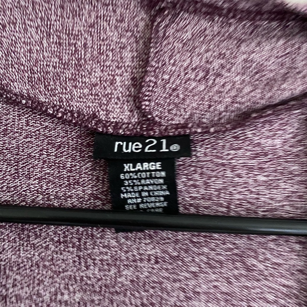 Sweater - Picture 2 of 2